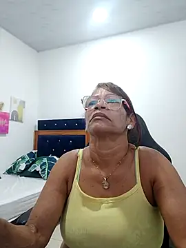 Snapshot of BustyMilf_ chatting on 21, 10, 2025 BustyMilf online show from 21, 10, 2025