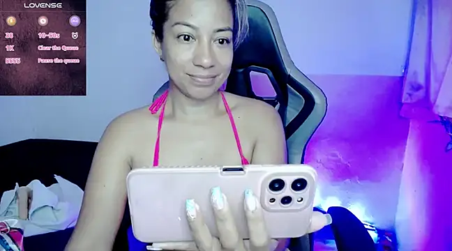 ninatiny online show from 2, 2, 2025