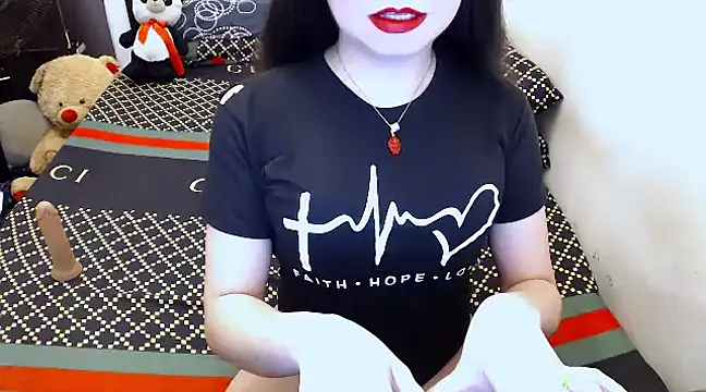 VeryFeminineTrans online show from 5, 12, 2024
