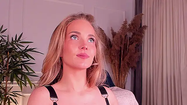 daisyd001 online show from 2, 4, 2026