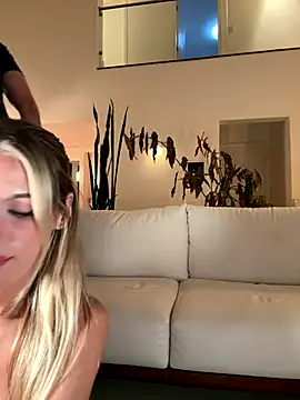 jasminesummer online show from 4, 10, 2025