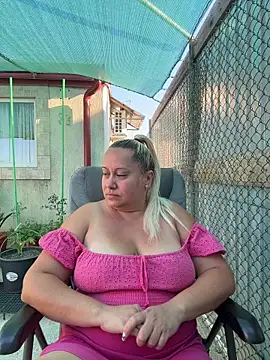 Snapshot of SabinaSweety chatting on 31, 7, 2026 SabinaSweety online show from 31, 7, 2026