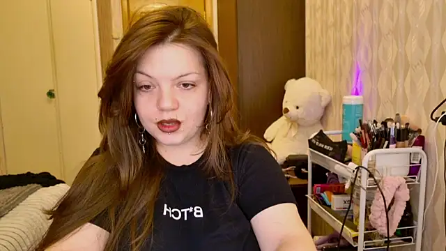 Snapshot of cutewhip chatting on 15, 9, 2025 cutewhip online show from 15, 9, 2025