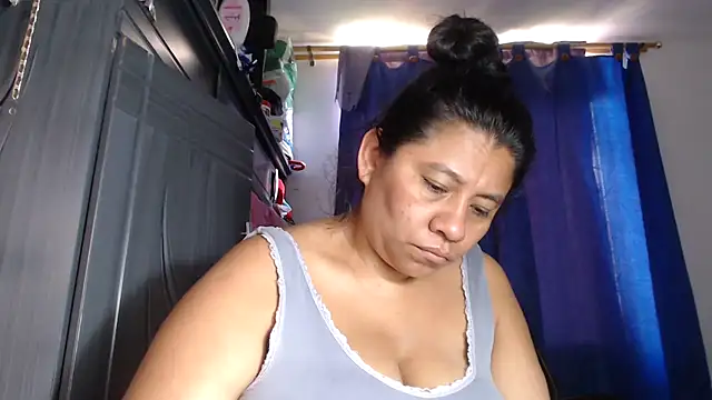 adrixxx38 online show from 30, 3, 2026