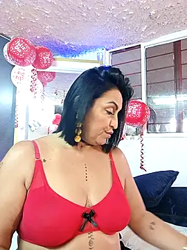 zullyxhot online show from 17, 9, 2025