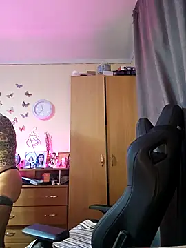 Hotangel75 online show from 17, 9, 2025