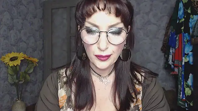 Snapshot of Aziza1 chatting on 11, 7, 2026 Aziza1 online show from 11, 7, 2026