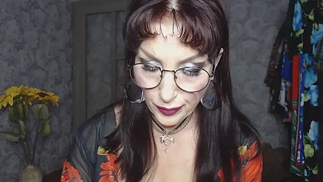 Snapshot of Aziza1 chatting on 13, 7, 2026 Aziza1 online show from 13, 7, 2026