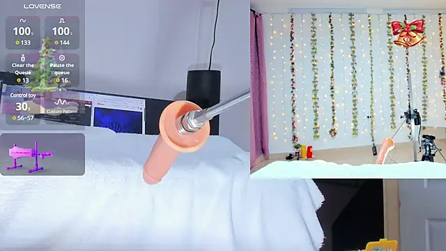 Snapshot of Alessandra_Smith chatting on 15, 12, 2024 Alessandra Smith online show from 15, 12, 2024