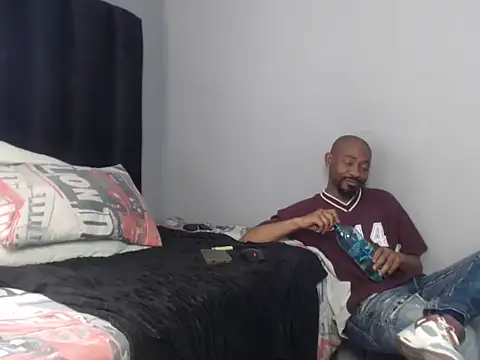 Snapshot of Ogmelo chatting on 16, 7, 2026 Ogmelo online show from 16, 7, 2026