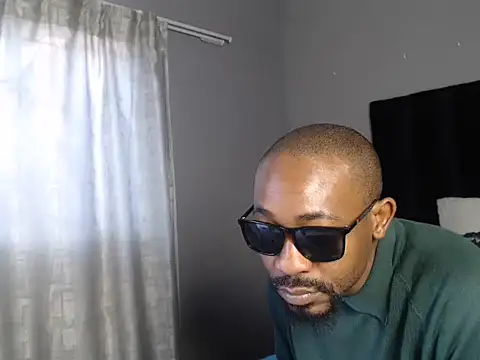 Snapshot of Ogmelo chatting on 19, 7, 2026 Ogmelo online show from 19, 7, 2026