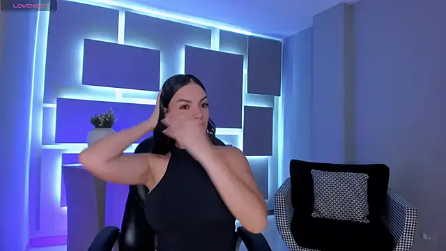 MorganHicks online show from 14, 4, 2026