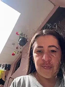 latinfemale online show from 18, 5, 2026