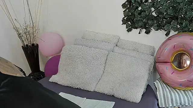 DestinyHills online show from 10, 9, 2025