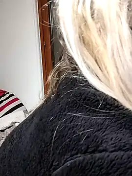 Mllesha74000 online show from 12, 10, 2025