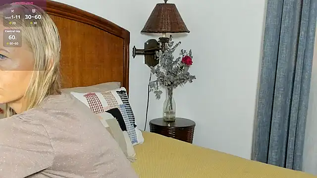 Christine 35 online show from 27, 3, 2026