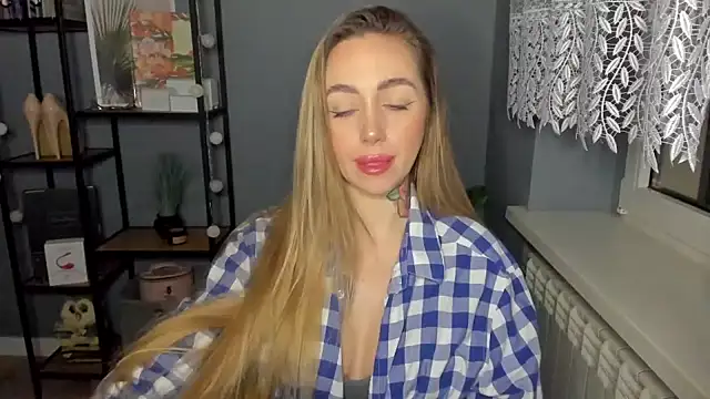 sexyCoralie online show from 6, 1, 2025