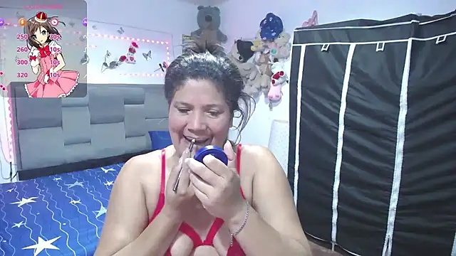 Snapshot of Sharloth_milf chatting on 11, 7, 2026 Sharloth milf online show from 11, 7, 2026