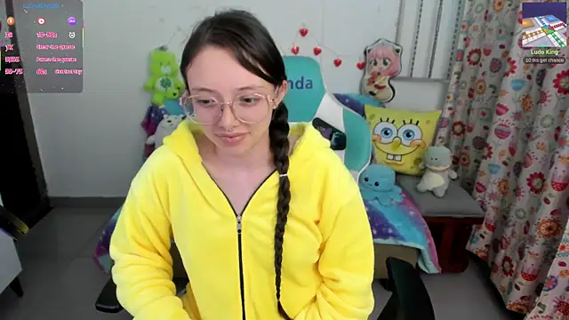 linda-schmidt online show from 12, 3, 2025