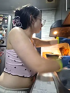 linda-schmidt online show from 10, 9, 2025