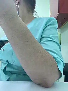 Alice Sweetyyy online show from 14, 1, 2025