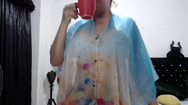 venuz mendoza20 online show from 26, 11, 2025