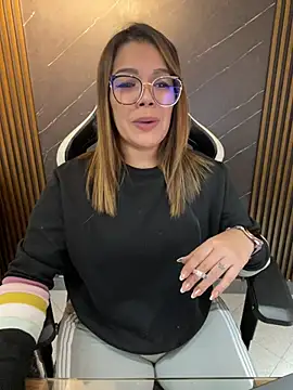 Snapshot of KellyBrooklyn_ chatting on 18, 2, 2026 KellyBrooklyn online show from 18, 2, 2026