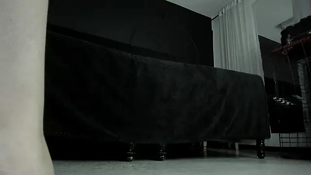  Jade 16 online show from 24, 2, 2025