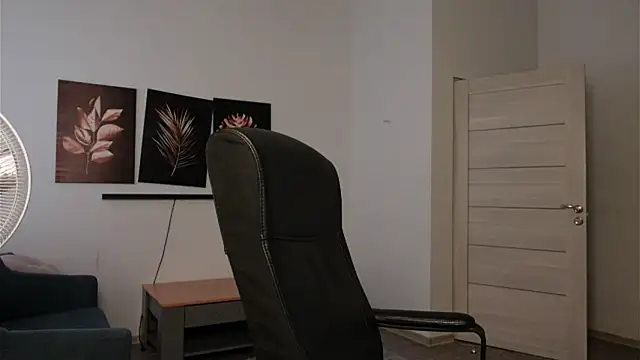 Snapshot of Tommy_Burnz chatting on 11, 9, 2025 Tommy Burnz online show from 11, 9, 2025