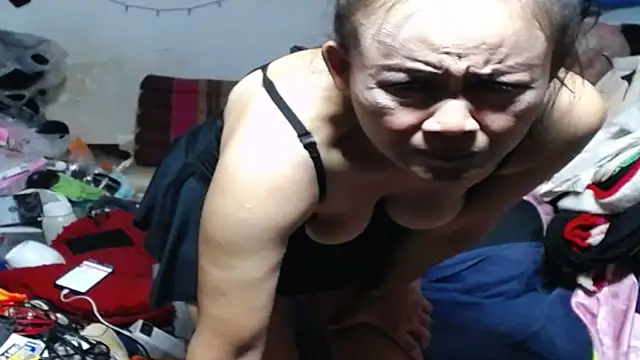 1CuteAndSexy69 online show from 10, 1, 2026