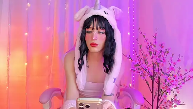 rosseblondee online show from 13, 4, 2026