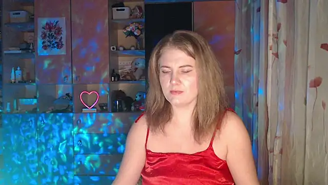 LizaCakes online show from 12, 3, 2025