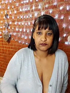 Lilybanx online show from 2, 3, 2025