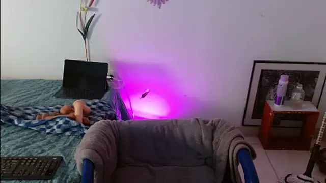 keyklin1 online show from 13, 2, 2026