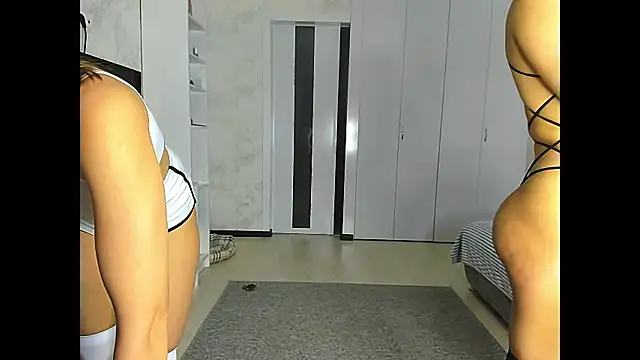 sweeetgirls2021 online show from 14, 1, 2025