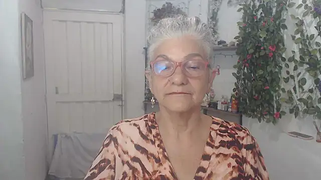 FunnyGrandma online show from 18, 2, 2025
