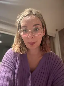 The Snowwhitee online show from 28, 12, 2024