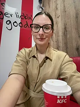 The Snowwhitee online show from 20, 3, 2026