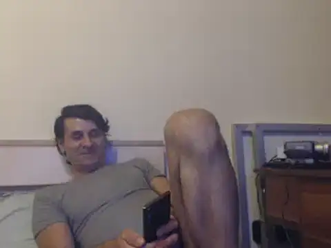 yvesstorm1 online show from 19, 1, 2025