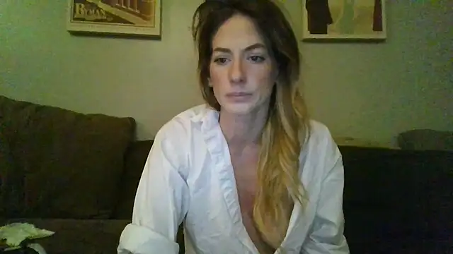 Snapshot of Rhodesxox chatting on 20, 11, 2025 Rhodesxox online show from 20, 11, 2025