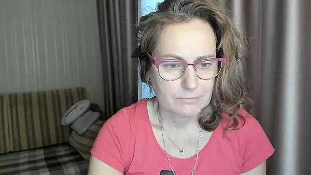 lauraoven online show from 12, 1, 2025