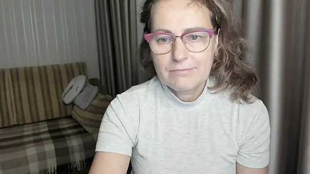 lauraoven online show from 13, 1, 2025