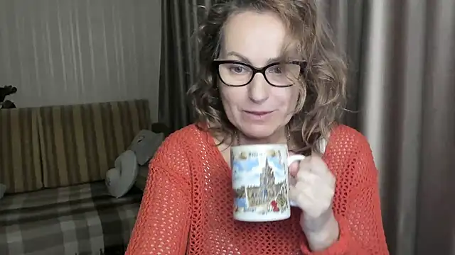 lauraoven online show from 20, 1, 2025