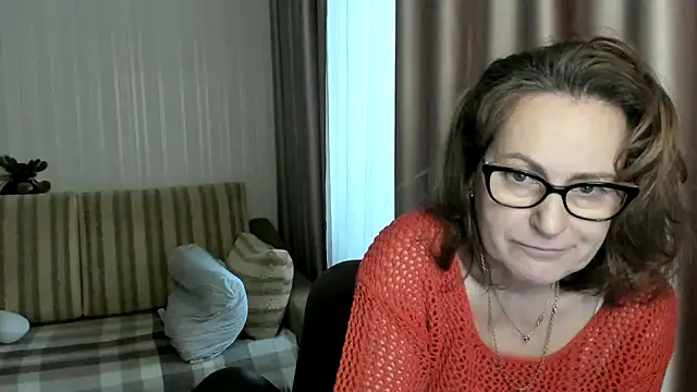 lauraoven online show from 8, 2, 2025