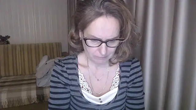 lauraoven online show from 13, 2, 2025