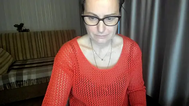 lauraoven online show from 23, 12, 2025