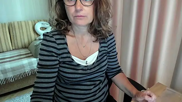 lauraoven online show from 8, 7, 2026