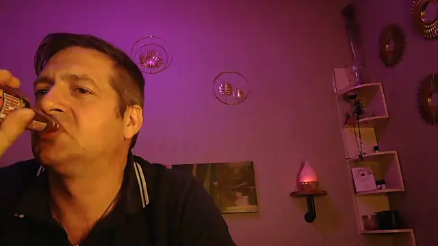 matrikes1 online show from 12, 1, 2025