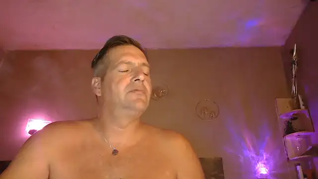 Snapshot of matrikes1 chatting on 22, 7, 2026 matrikes1 online show from 22, 7, 2026