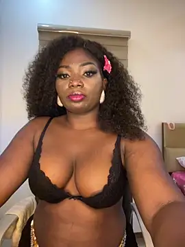 Snapshot of Sweetbootty chatting on 5, 10, 2025 Sweetbootty online show from 5, 10, 2025